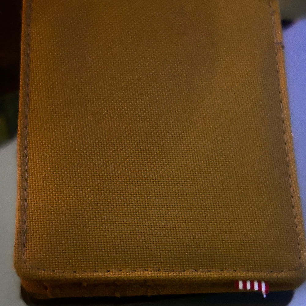 Herschel Supply Company Mustard Wallet Card Holder - Picture 3 of 4